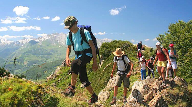 Eldorando, les Pyrénées au sommet de la randonnée et de la nature